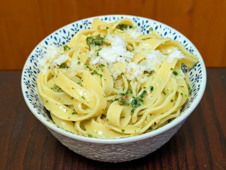 Tagliatelle Pesto Pasta