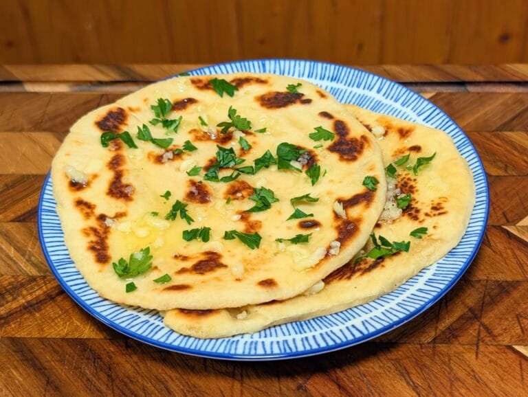 Indian Naan Bread [भारतीय नान ब्रेड]