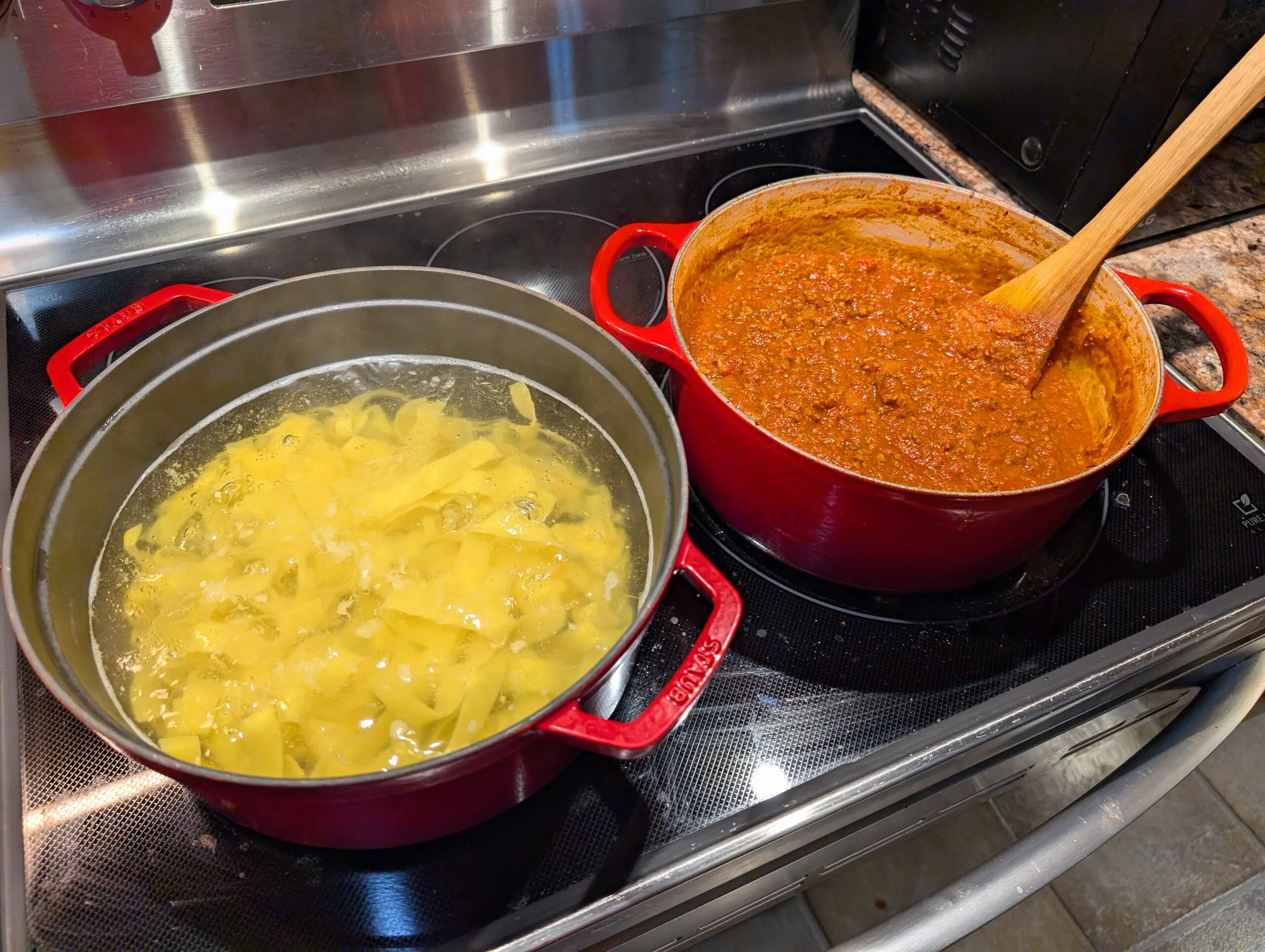 Italian Bolognese Sauce [Salsa alla bolognese] Denis Elas
