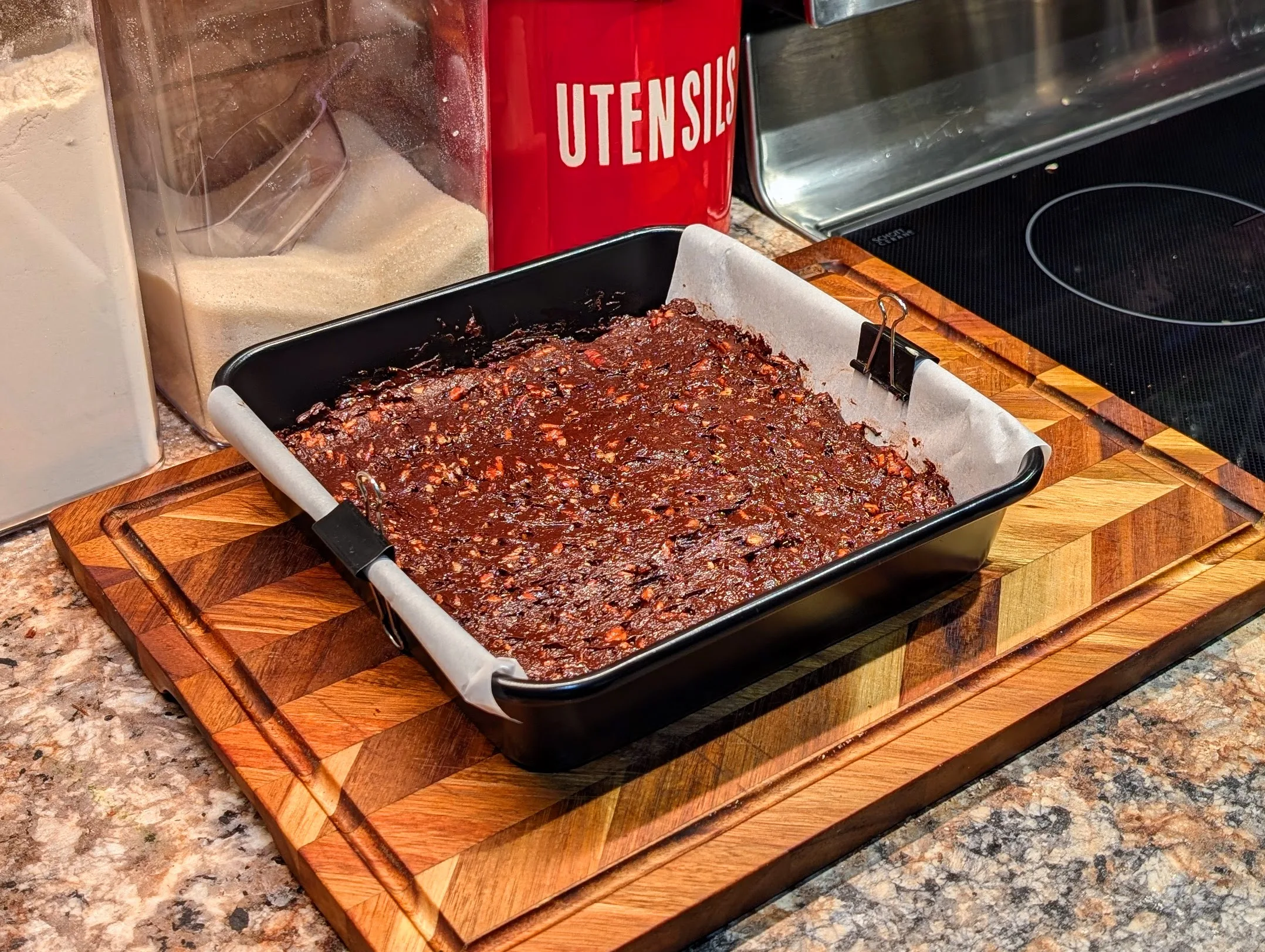 Nut and Dark Chocolate Fudge [Fudge aux noix et au chocolat noir]