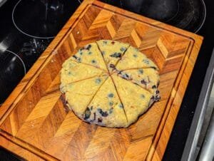 Blueberry Scones [Scones aux bleuets]