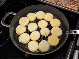 Mom's Syrniki [Мамины сырники]