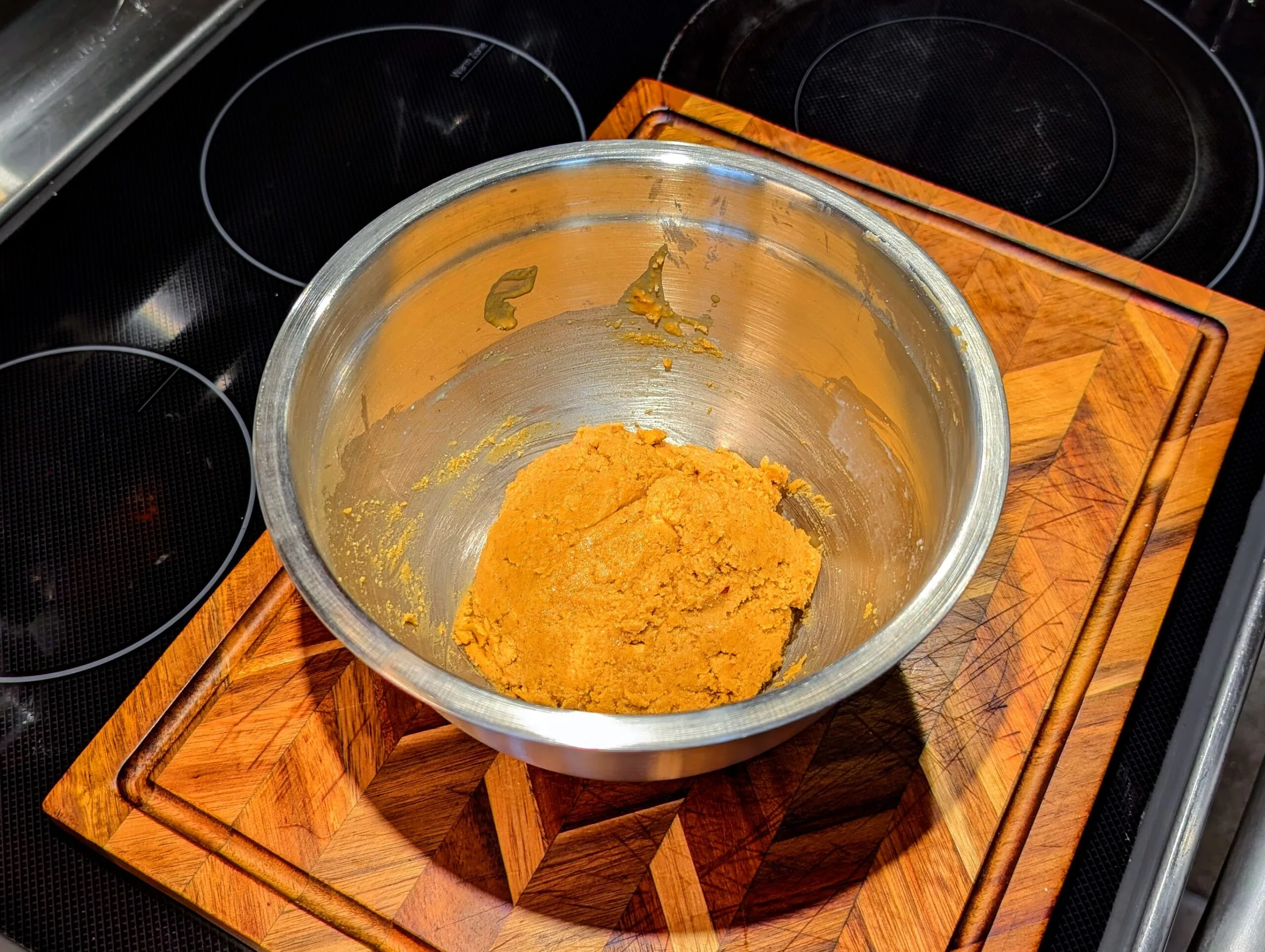 Peanut Butter Eggs [Oeufs au beurre d'arachide]